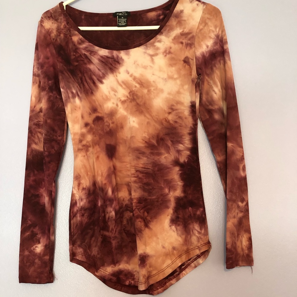 Very soft rue 21 tee